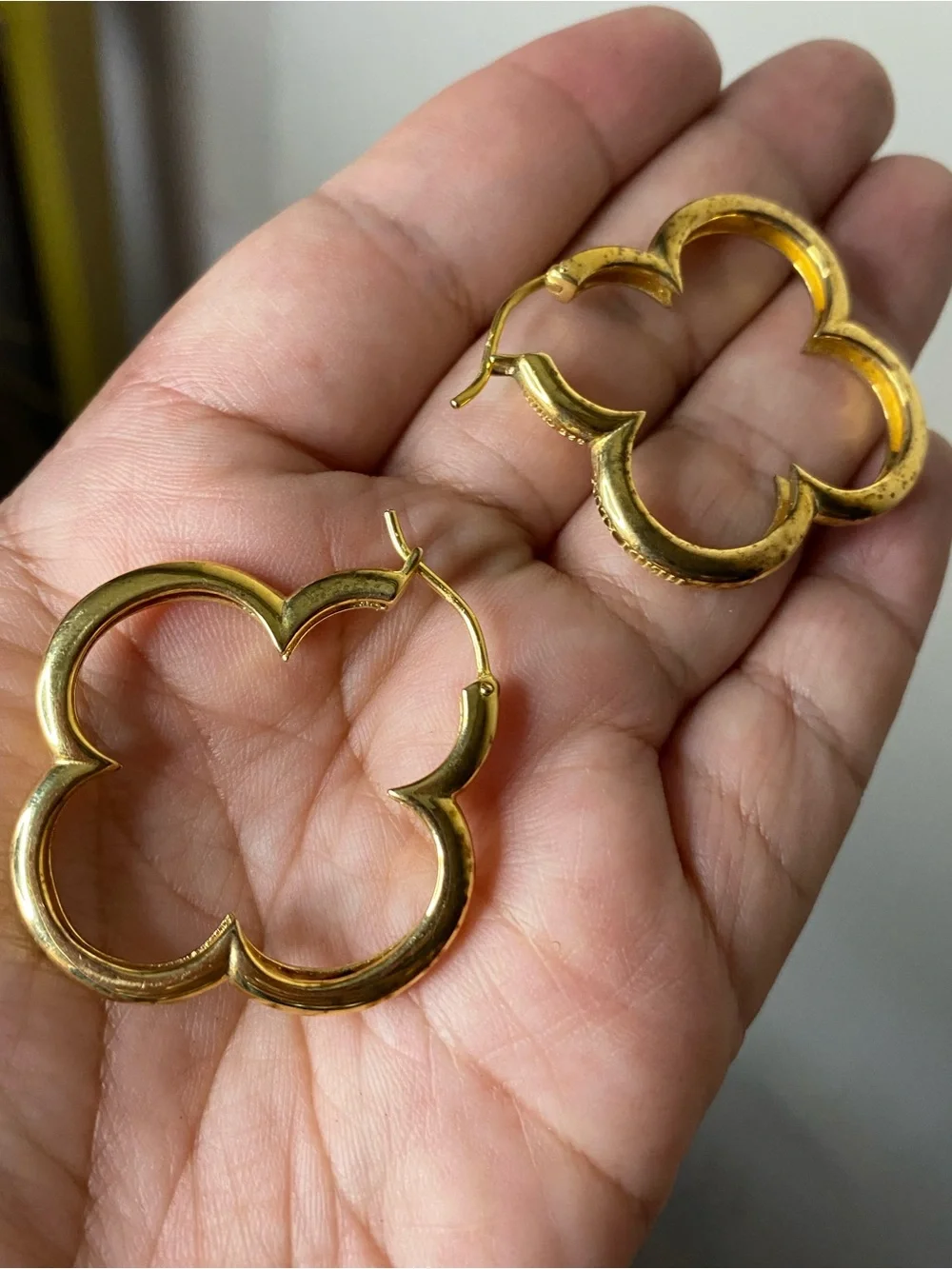 Heidi Klum Alhambra 925 Sterling Silver Gold Clover Quatrefoil Hoop Earrings